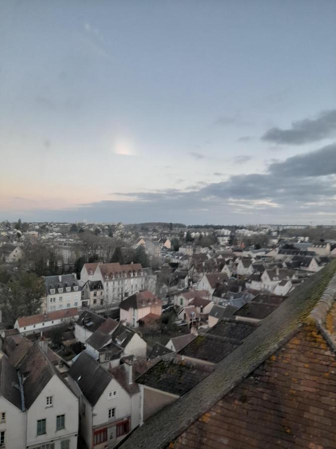 Hotellerie Saint Yves ชาร์ตร ภายนอก รูปภาพ